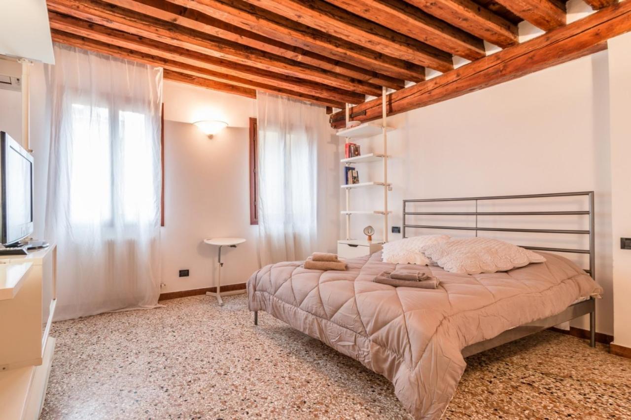 Lejlighed Lionhost Ruga Giuffa 4834